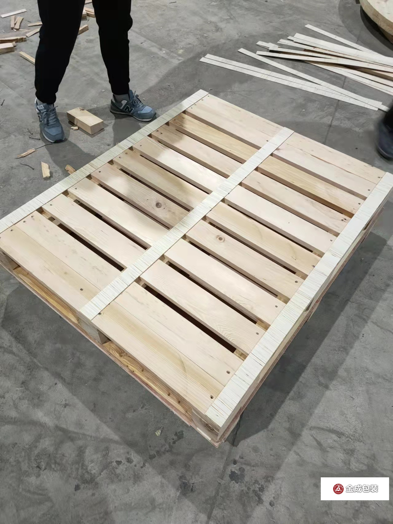 十(shi)字周底托(tuō)盤1