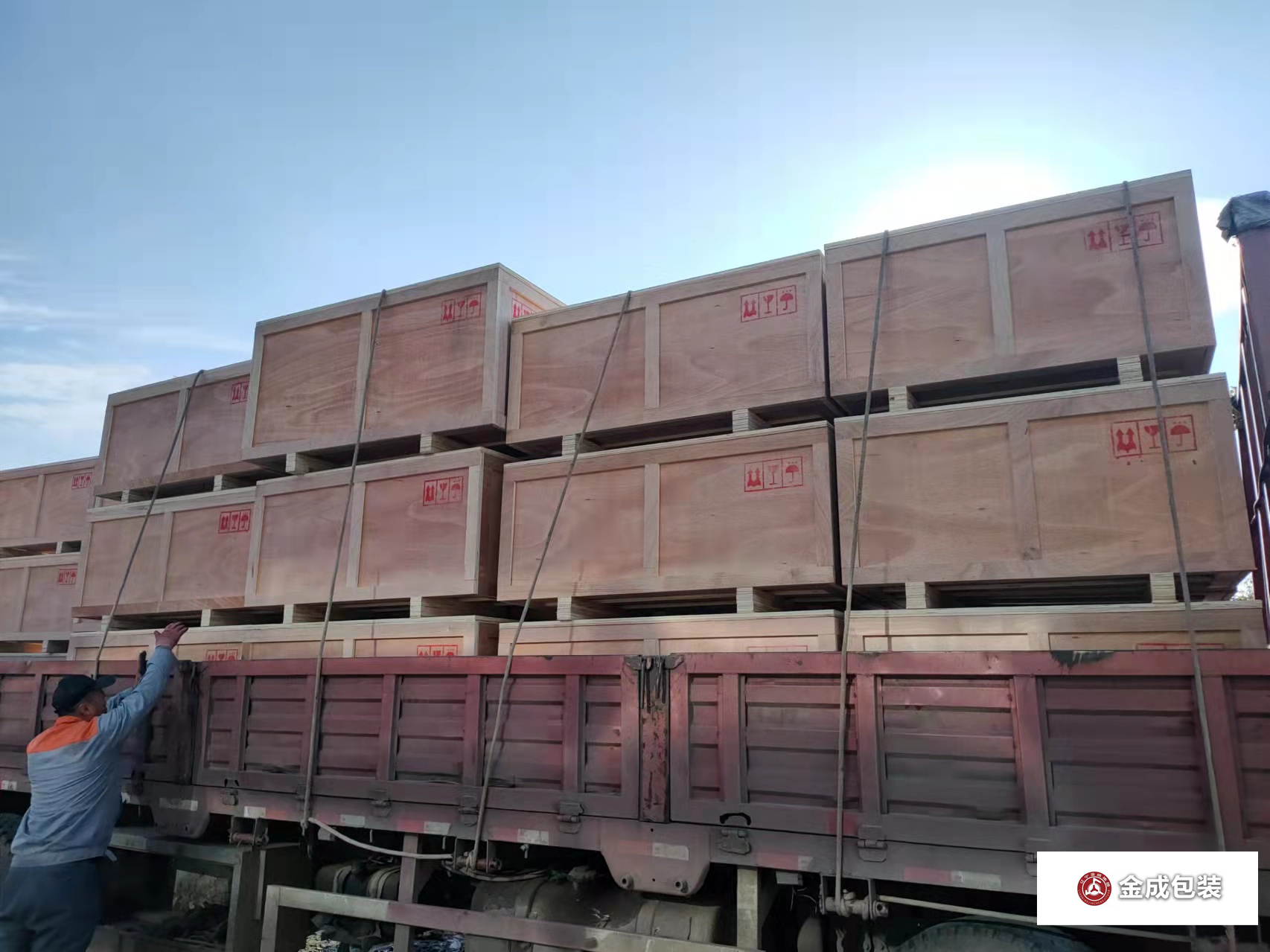 出口(kou)免熏蒸木箱(xiang)